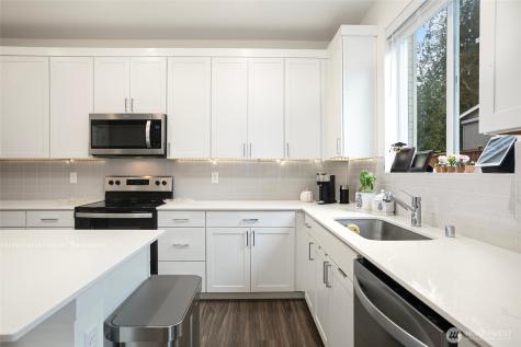 10719 SE 243rd Lane Kent WA 98030
