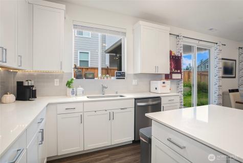10719 SE 243rd Lane Kent WA 98030
