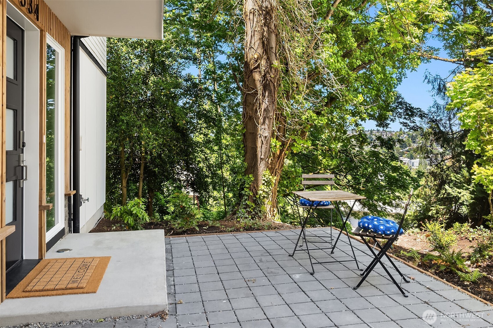 534 W Barrett Street Seattle WA 98119