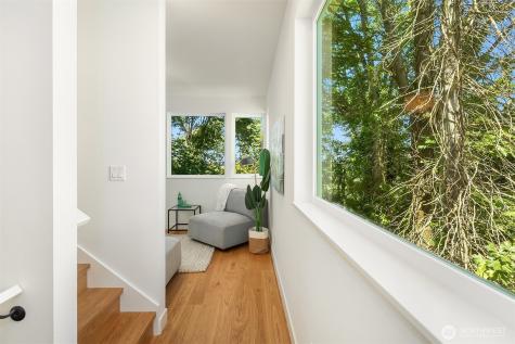 534 W Barrett Street Seattle WA 98119