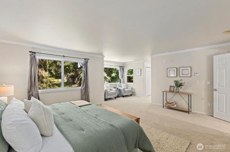 1239 216th Avenue NE Sammamish WA 98074