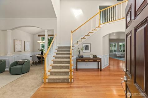 1239 216th Avenue NE Sammamish WA 98074