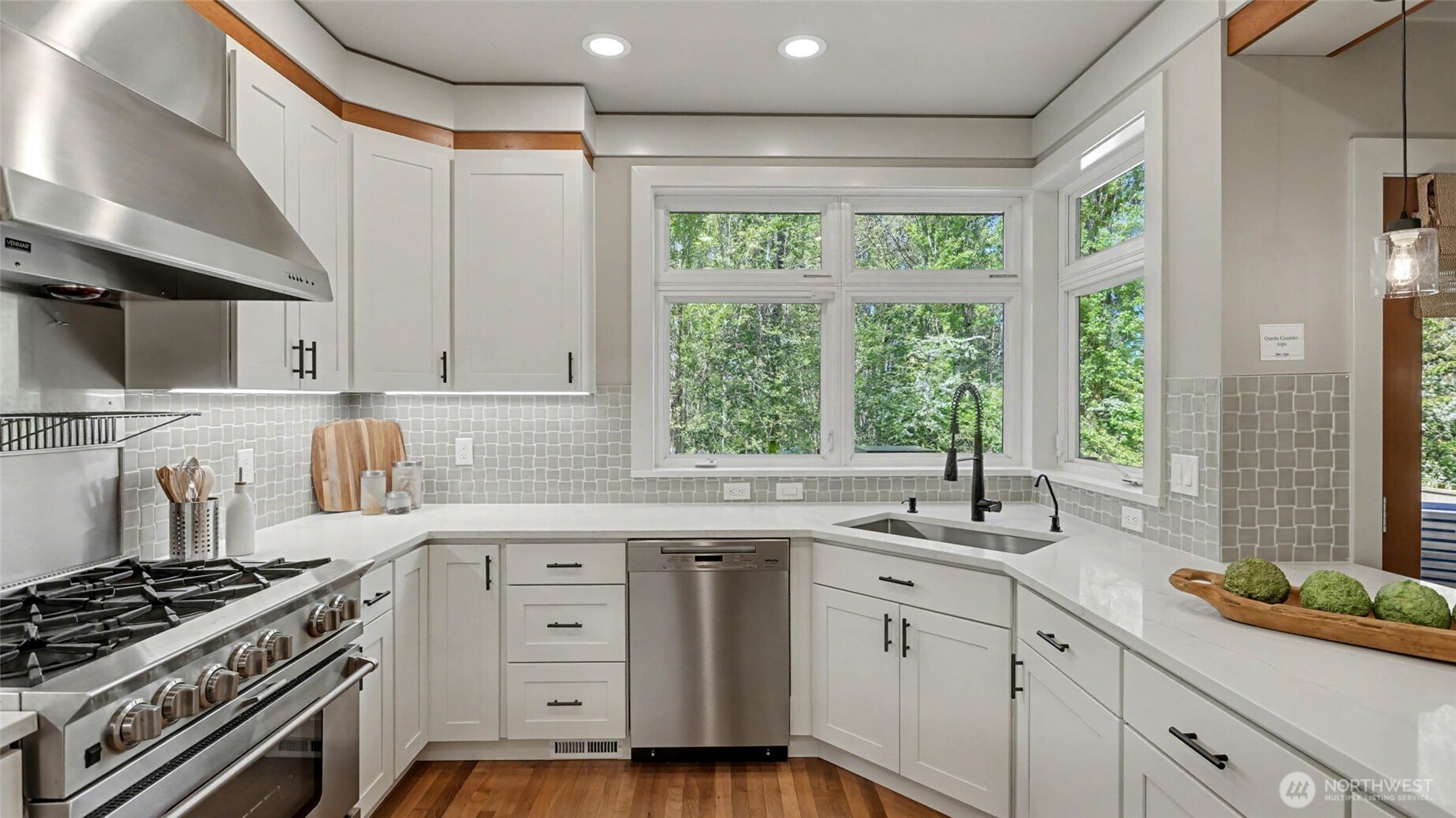 13730 Main Street Bellevue WA 98005