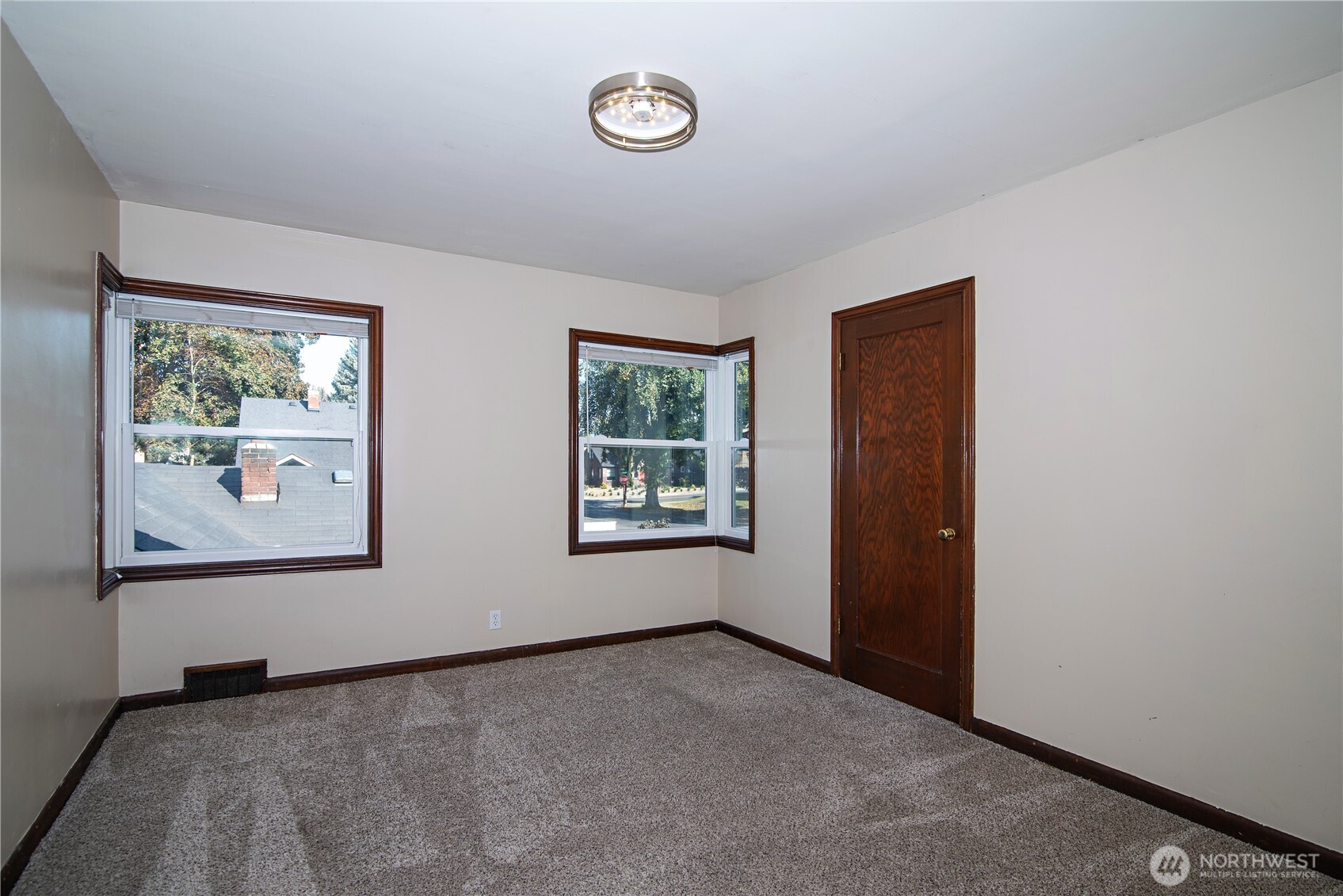 203 N Walnut Street Ellensburg WA 98926