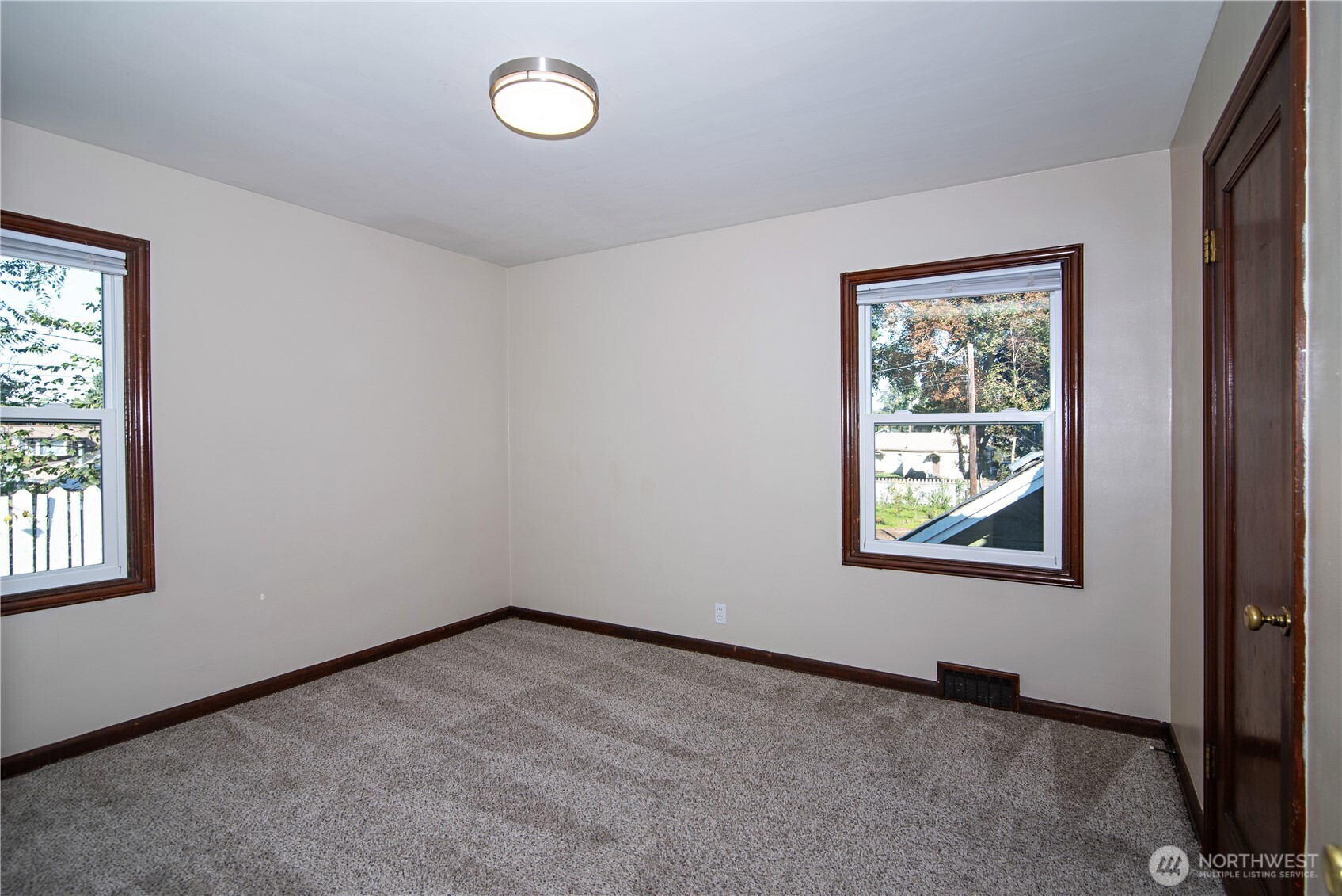 203 N Walnut Street Ellensburg WA 98926