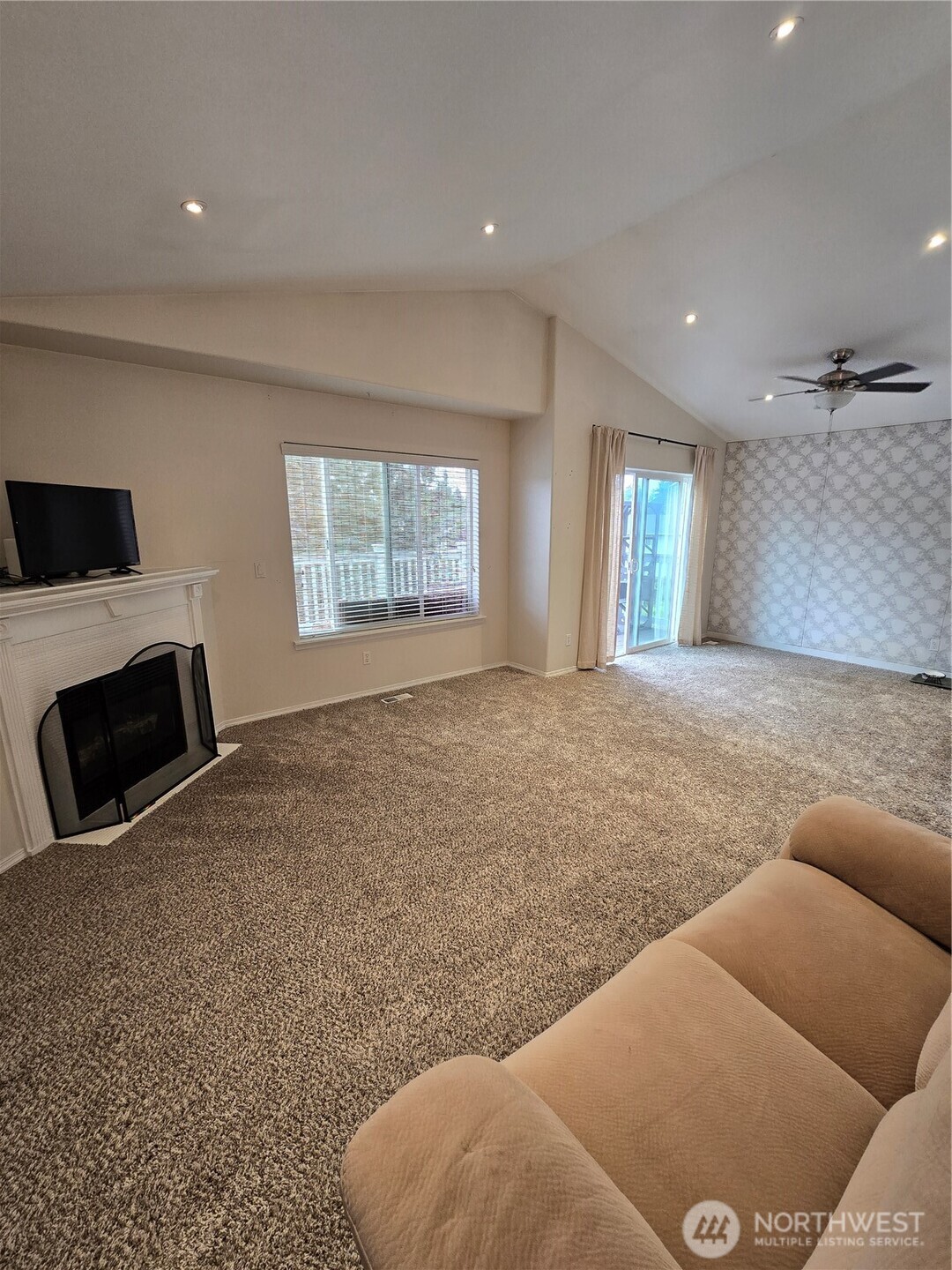 16022 89th Avenue E Puyallup WA 98375