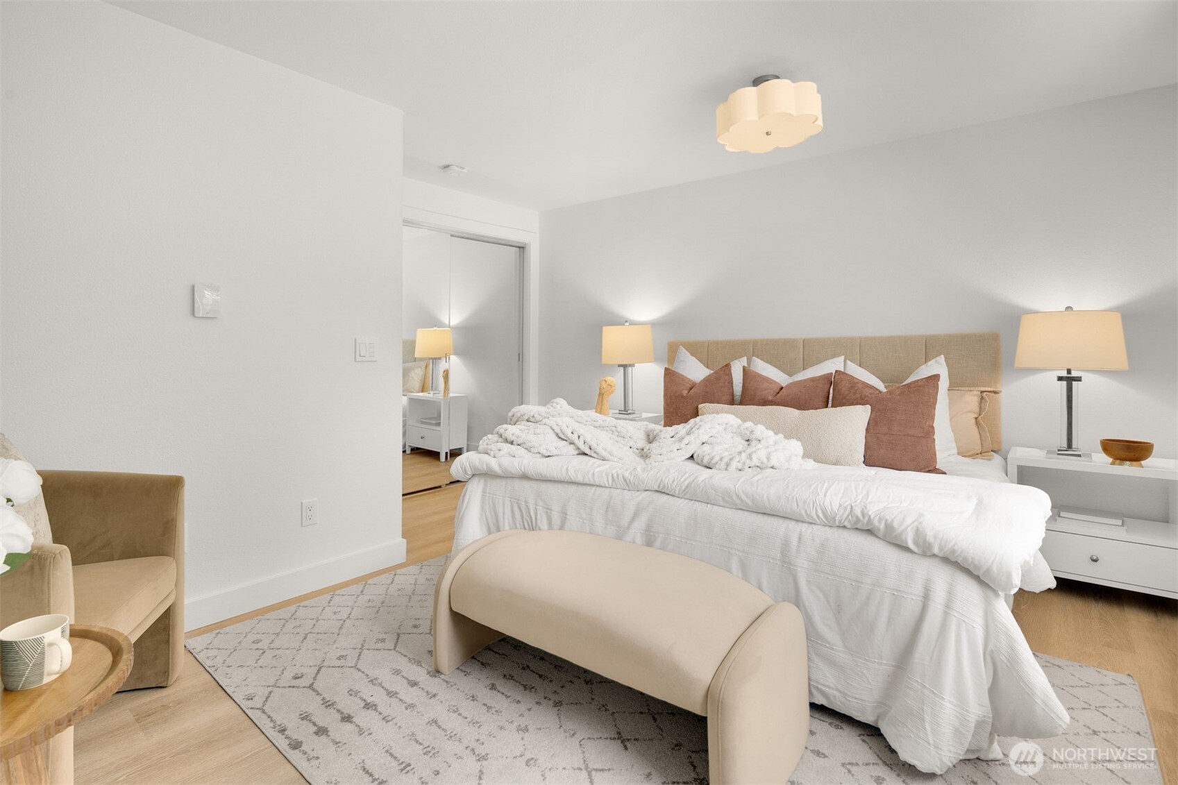 1513 3rd Place Kirkland WA 98033
