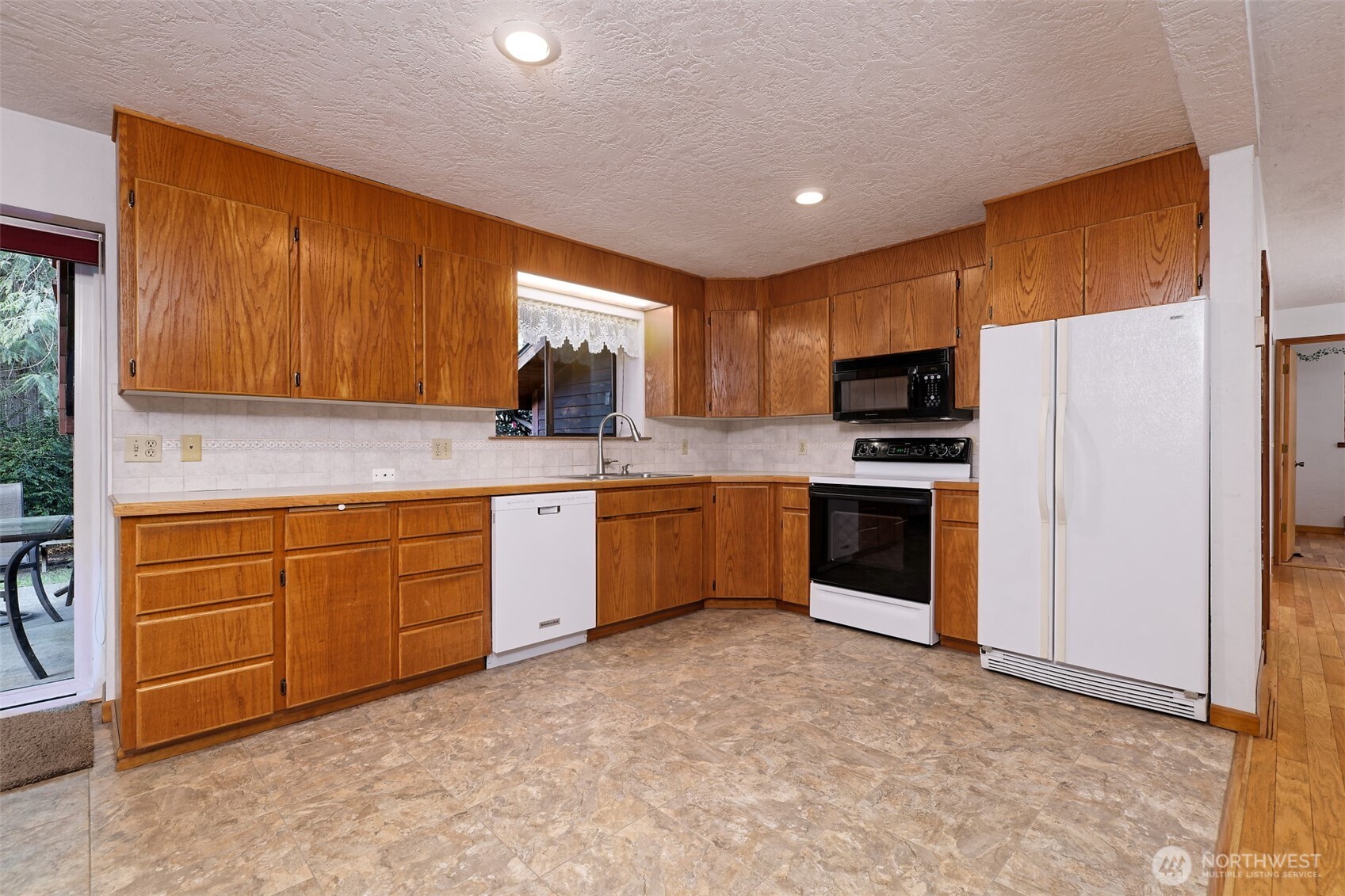 6041 E Agate Road Shelton WA 98584