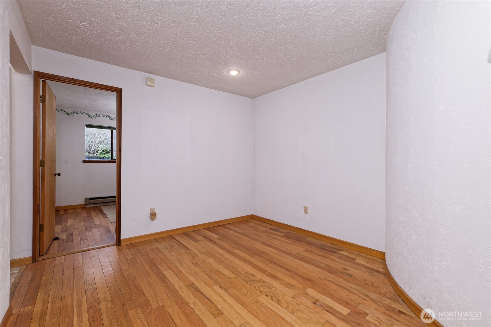 6041 E Agate Road Shelton WA 98584