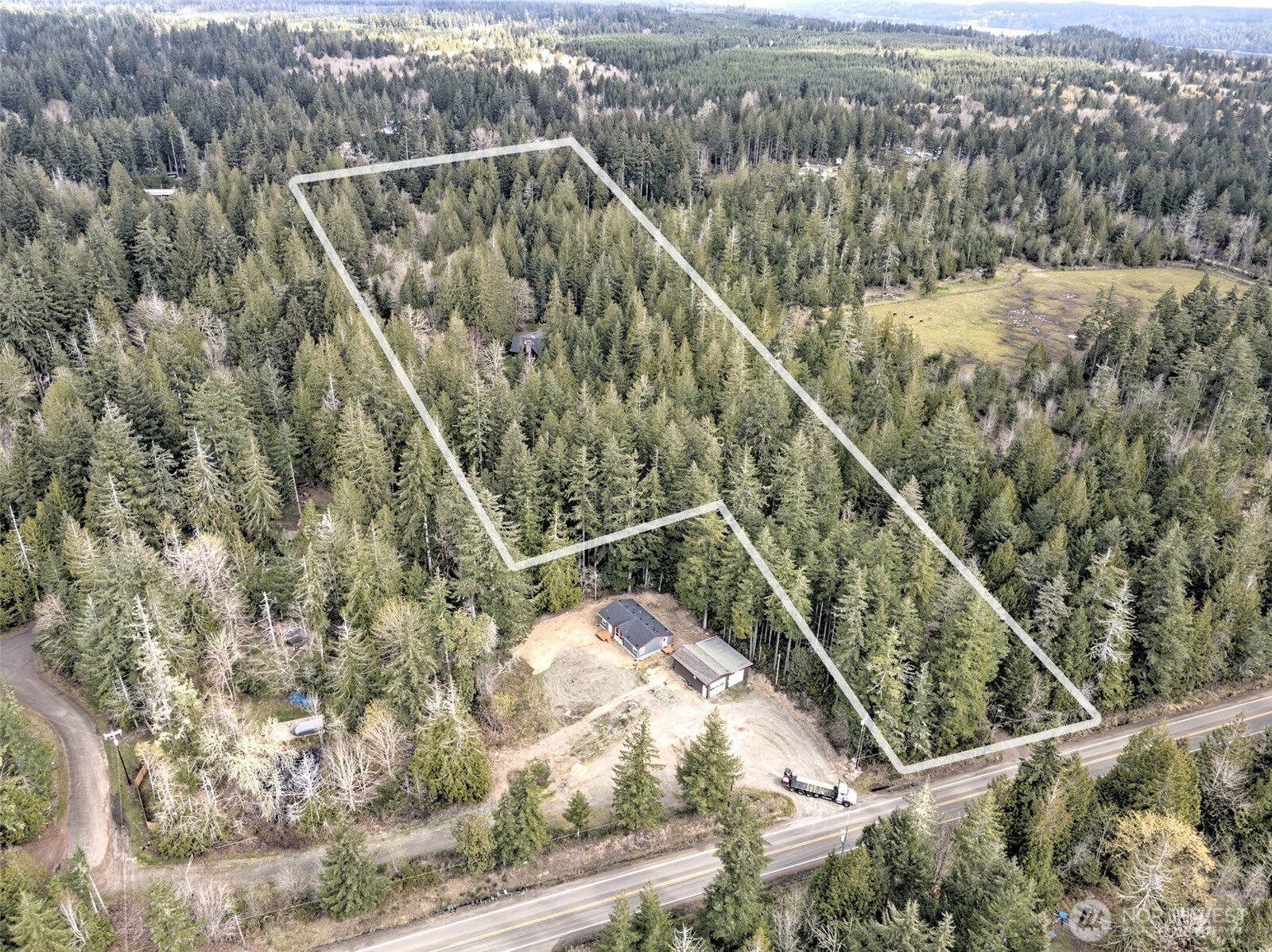 6041 E Agate Road Shelton WA 98584