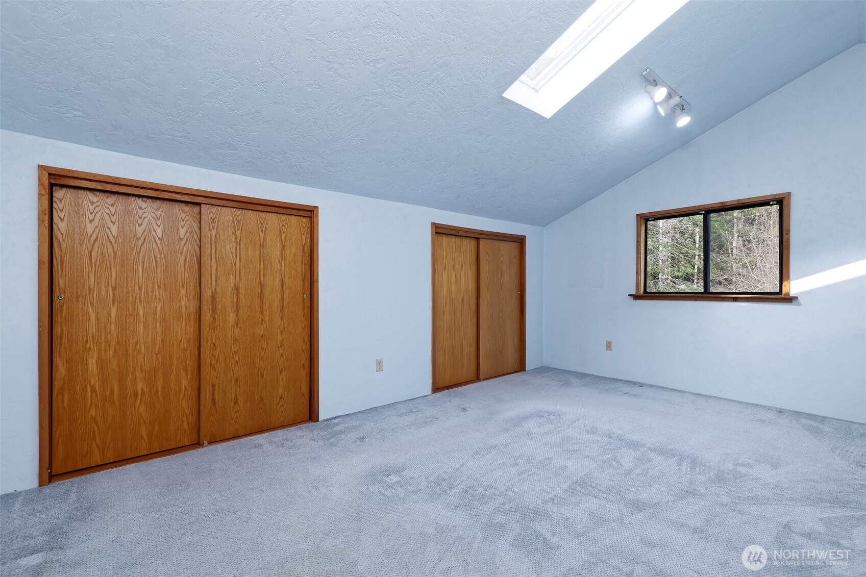 6041 E Agate Road Shelton WA 98584