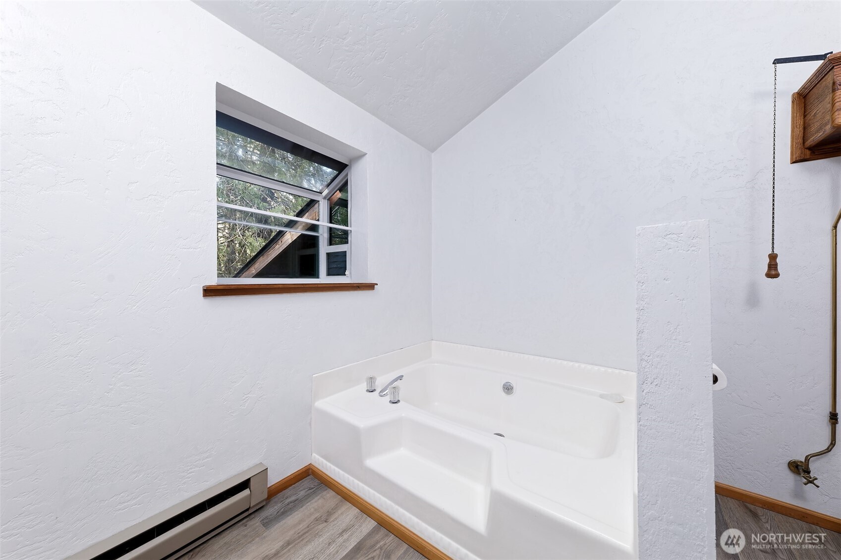 6041 E Agate Road Shelton WA 98584
