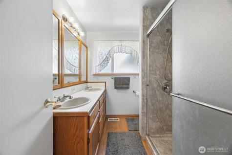 8311 110th Street E Puyallup WA 98373