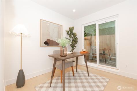 1530 25th Avenue Seattle WA 98122