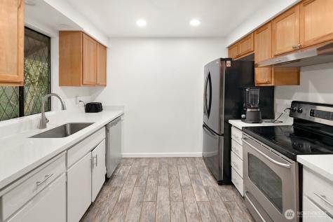 6327 Polk Place Everett WA 98203
