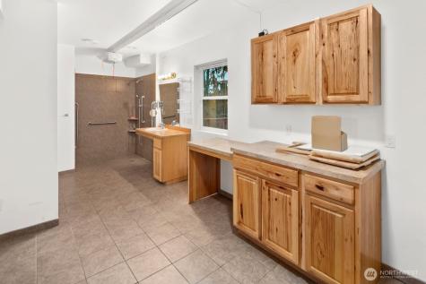 6327 Polk Place Everett WA 98203