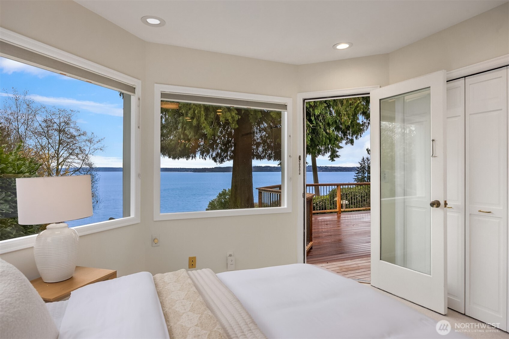 7946 Grand Avenue NE Bainbridge Island WA 98110