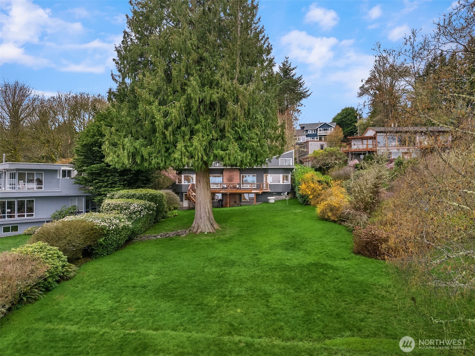 7946 Grand Avenue NE Bainbridge Island WA 98110