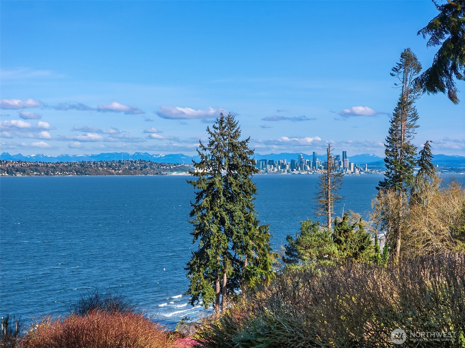 7946 Grand Avenue NE Bainbridge Island WA 98110