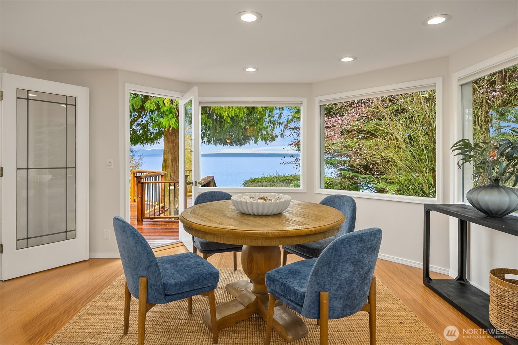 7946 Grand Avenue NE Bainbridge Island WA 98110