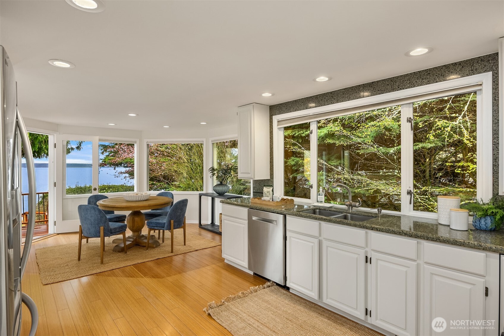 7946 Grand Avenue NE Bainbridge Island WA 98110