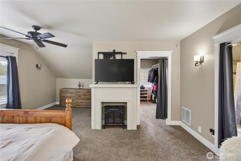 12322 Mundy Loss Rd. E Buckley WA 98321