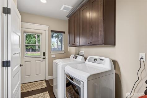 12322 Mundy Loss Rd. E Buckley WA 98321