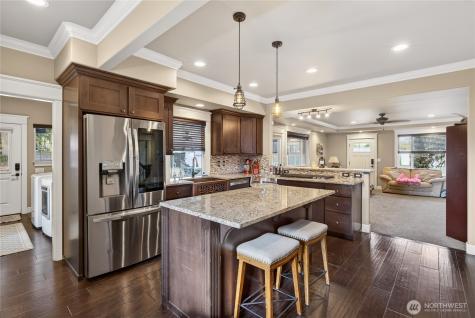 12322 Mundy Loss Rd. E Buckley WA 98321