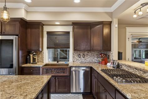 12322 Mundy Loss Rd. E Buckley WA 98321