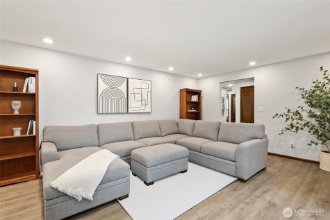 8930 Park Ridge Drive W University Place WA 98467