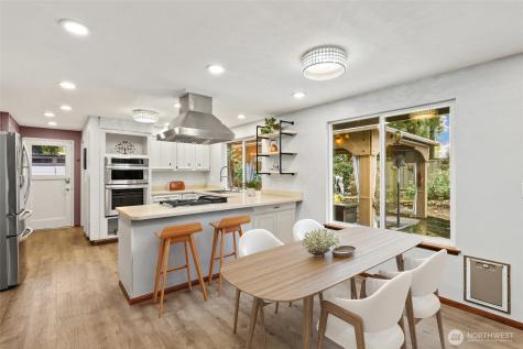 8930 Park Ridge Drive W University Place WA 98467