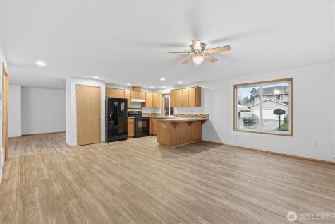 107 Mission Road Kelso WA 98626