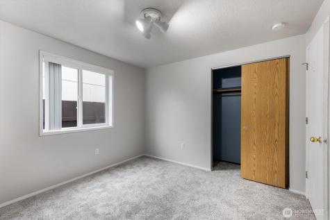 107 Mission Road Kelso WA 98626
