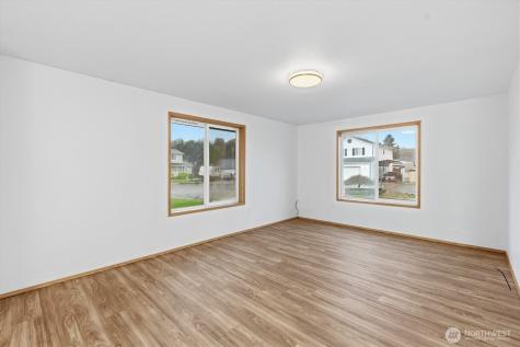 107 Mission Road Kelso WA 98626