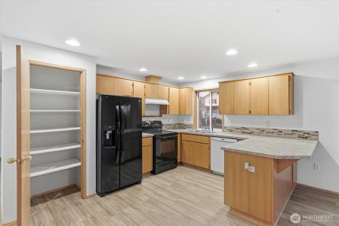 107 Mission Road Kelso WA 98626