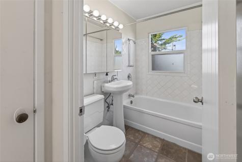 209 E Eleventh Street Port Angeles WA 98362