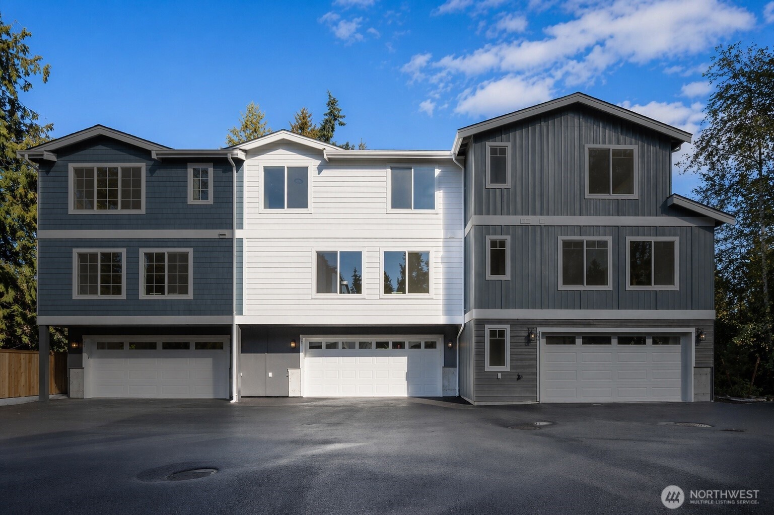 19505 Damson Road Lynnwood WA 98036