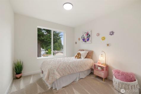 19505 Damson Road Lynnwood WA 98036