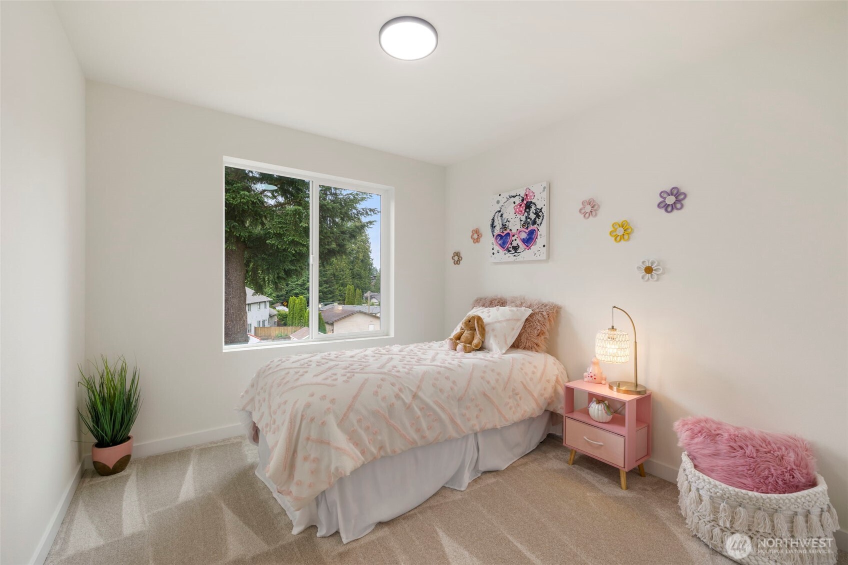 19505 Damson Road Lynnwood WA 98036