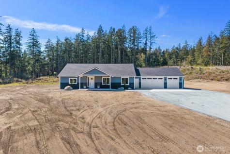 1676 Pedersen Farm Lane Oak Harbor WA 98277