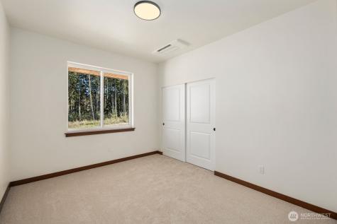 1676 Pedersen Farm Lane Oak Harbor WA 98277
