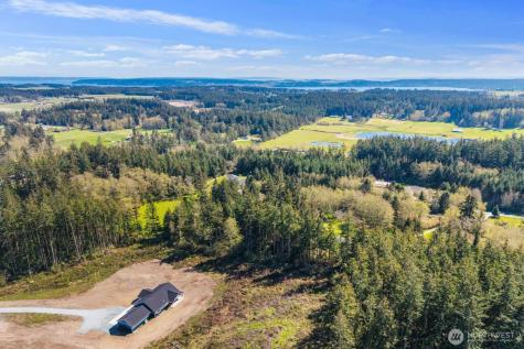 1676 Pedersen Farm Lane Oak Harbor WA 98277
