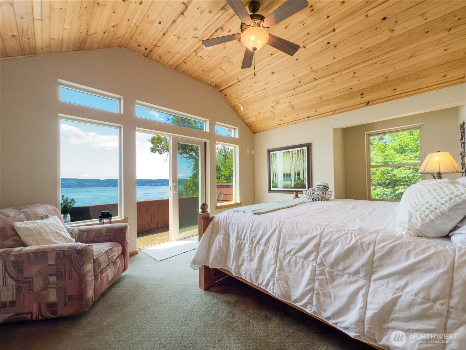 49 M Whidbey Island Drive Hat Island WA 98206