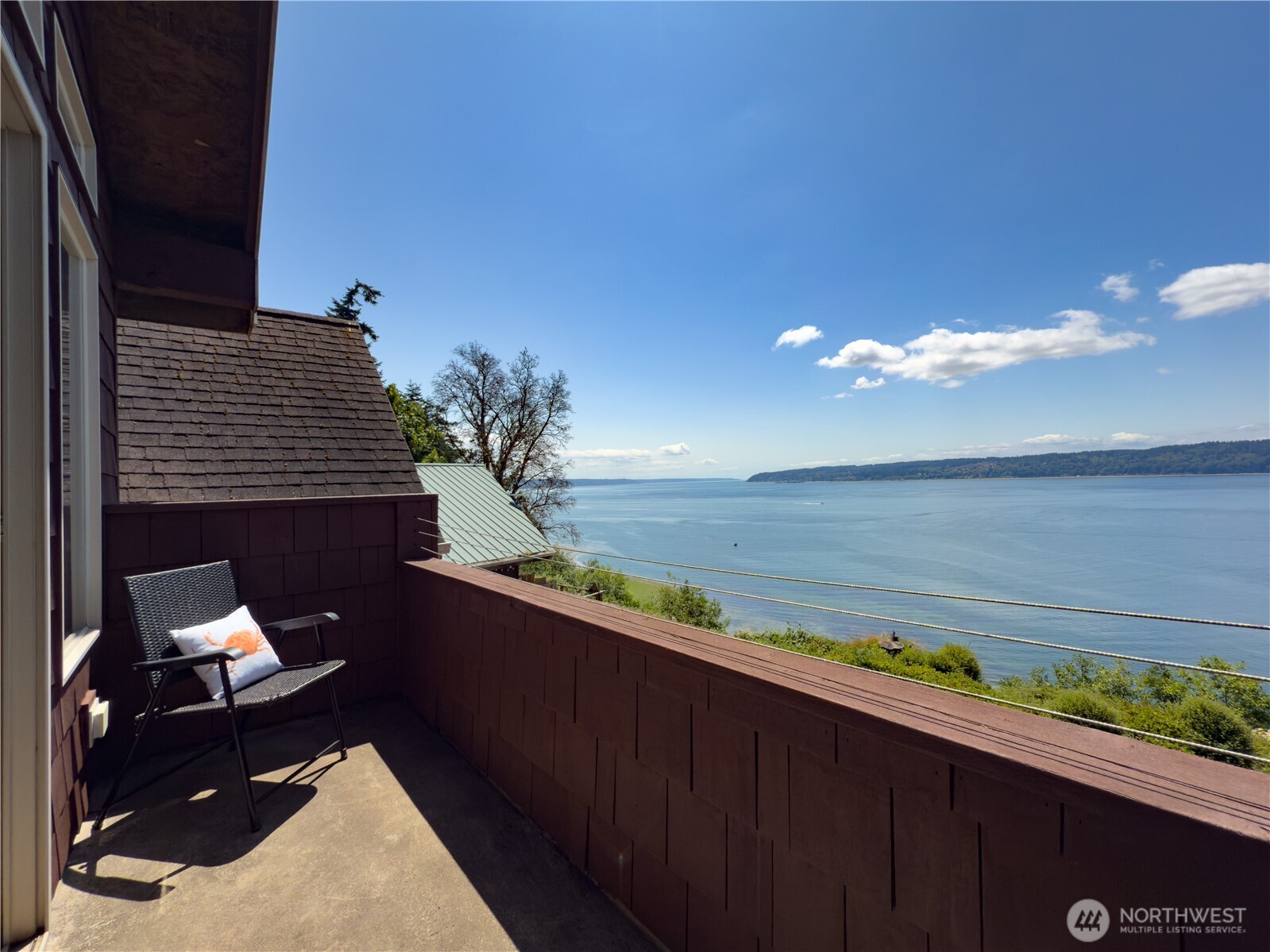 49 M Whidbey Island Drive Hat Island WA 98206