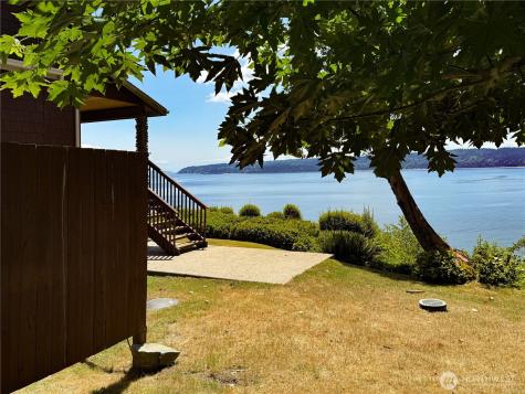 49 Whidbey Island Drive Everett WA 98206