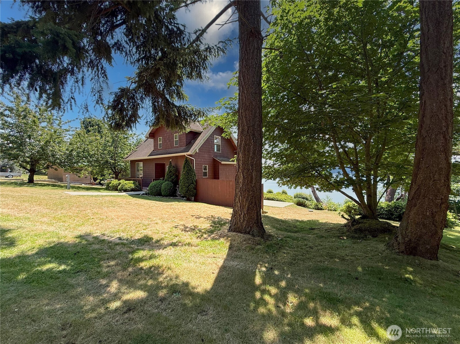 49 M Whidbey Island Drive Hat Island WA 98206