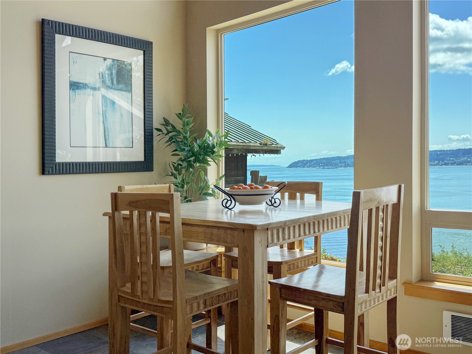 49 M Whidbey Island Drive Hat Island WA 98206