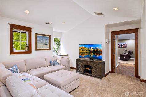 24416 249th Avenue E Maple Valley WA 98038