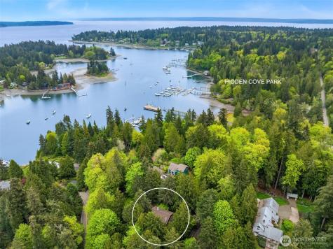 8151 NE Hidden Cove Road Bainbridge Island WA 98110