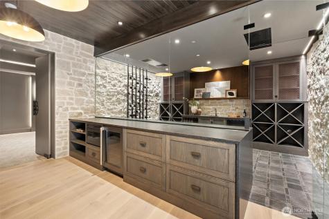 204 Northside Road Bellevue WA 98004